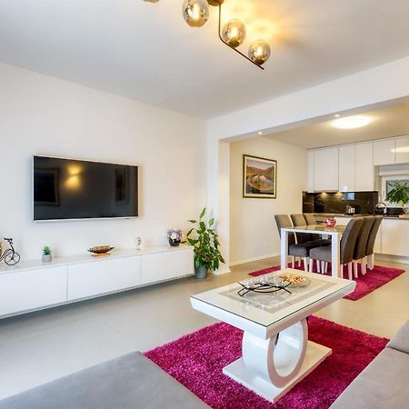 Apartment Sea Bass Neretva 플로체 외부 사진