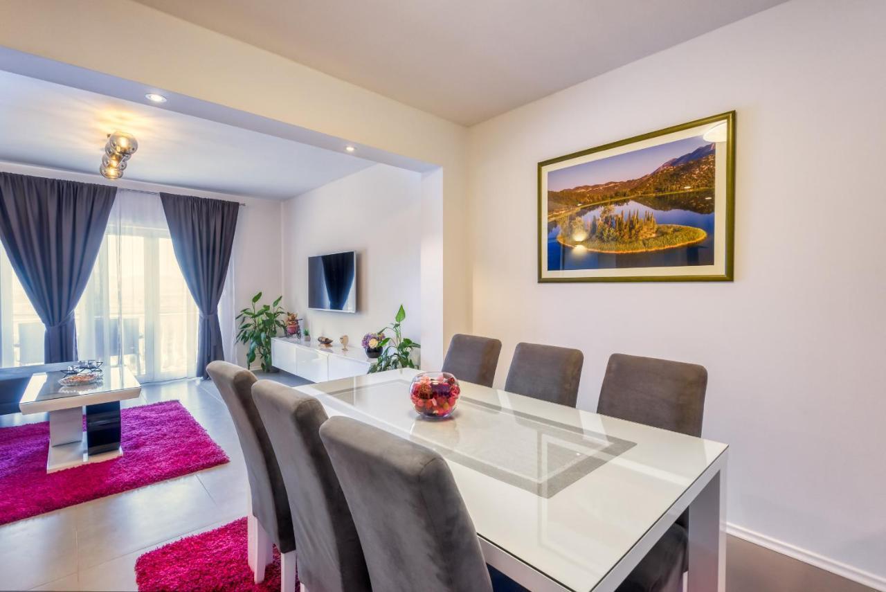 Apartment Sea Bass Neretva 플로체 외부 사진